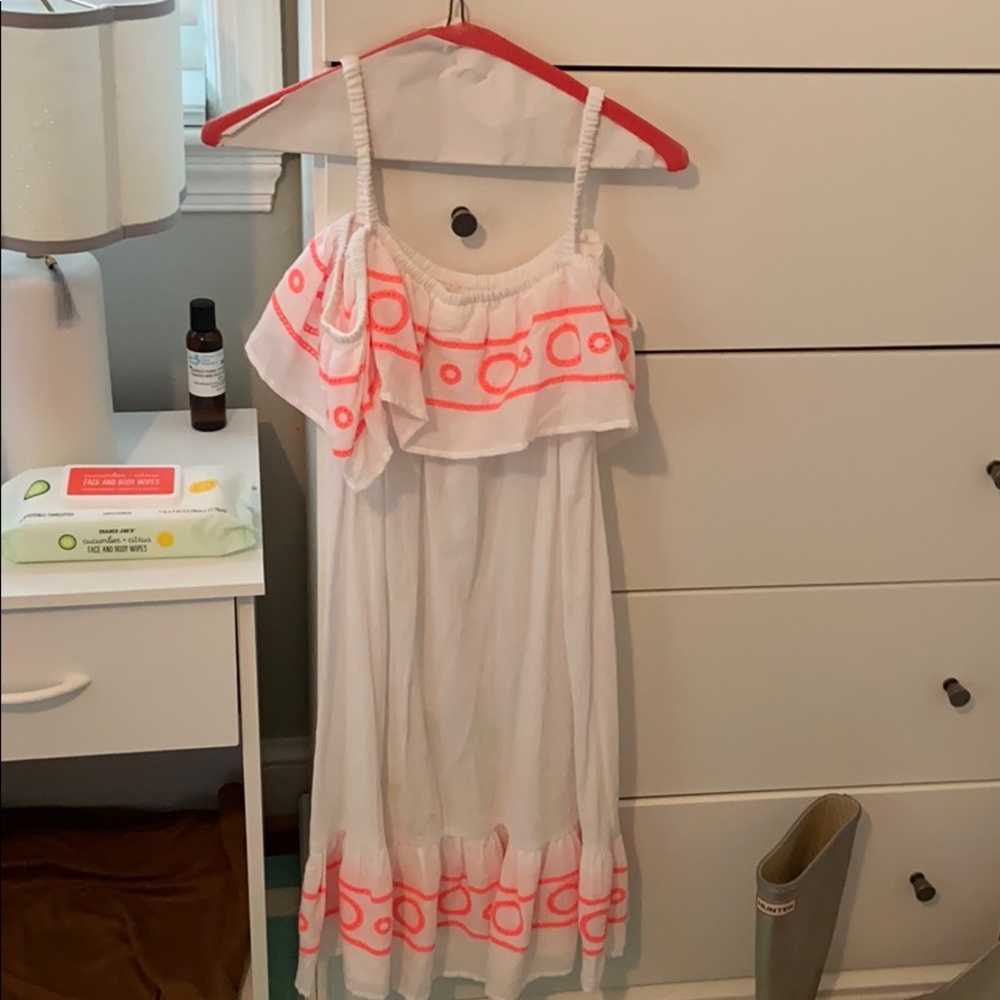 This is a super cute cover up